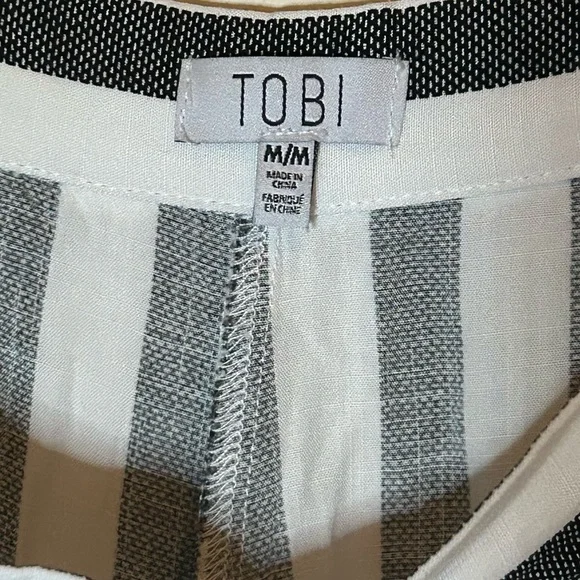 Tobi Just Right Wide Leg Pants - Picture 3 of 9